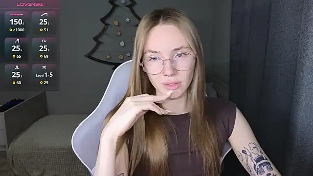 littlevildevil online show from 02.06.26