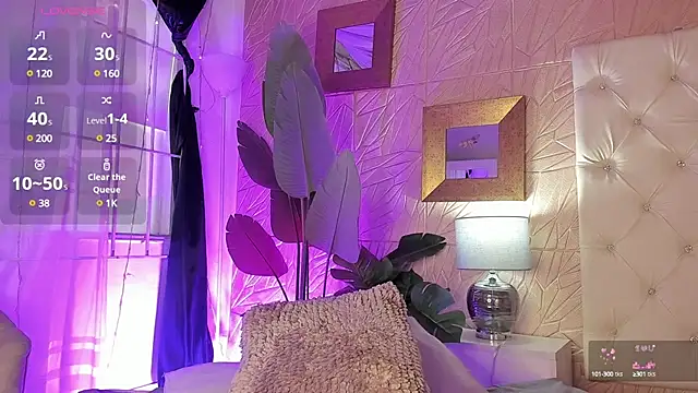  lanna jhonson  online show from 02.12.25