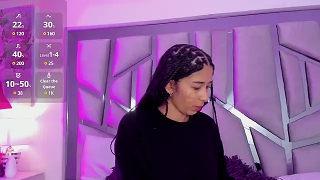  lanna jhonson  online show from 03.04.25