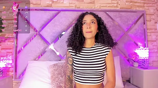  lanna jhonson  online show from 09.13.25