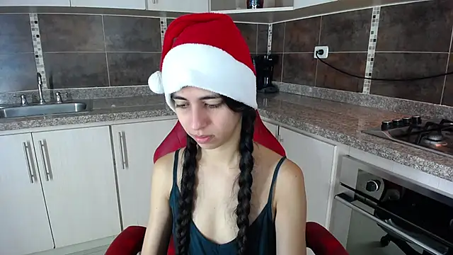 anna alvarez online show from 12.24.24