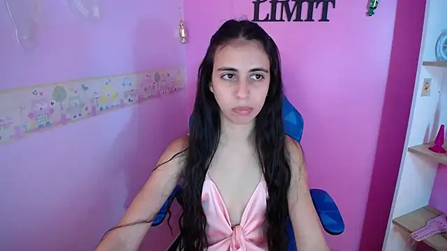 anna alvarez online show from 12.29.24