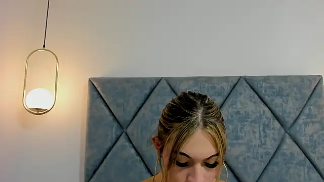 Lizz Luna online show from 12.07.24