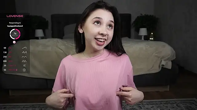 AislyEmbury online show from 03.07.25