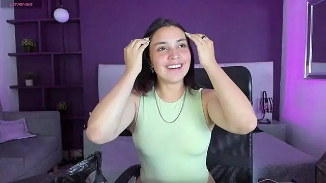 VickyBuunny online show from 12.05.24