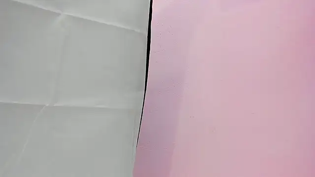 Snapshot of Ian_Castillo_ chatting on 09.17.25 Ian Castillo online show from 09.17.25