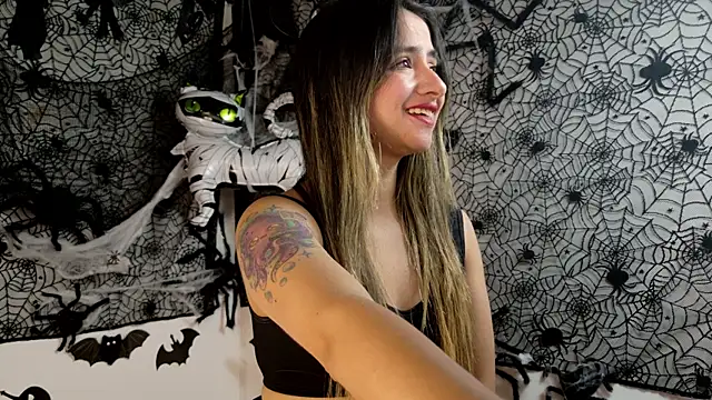 julietta   jackson online show from 10.09.25