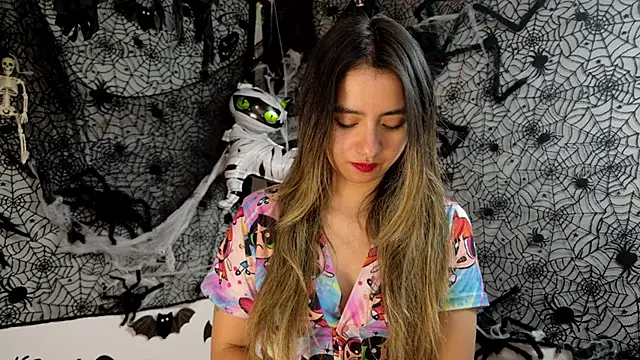 julietta   jackson online show from 10.11.25