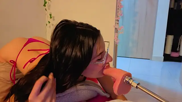 Mia adams66 online show from 11.17.25