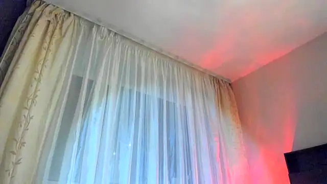 Snapshot of saint_cat25 chatting on 10.15.25 saint cat25 online show from 10.15.25