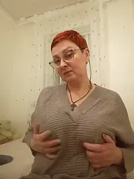 Snapshot of YourTenderness45 chatting on 02.08.25 YourTenderness45 online show from 02.08.25