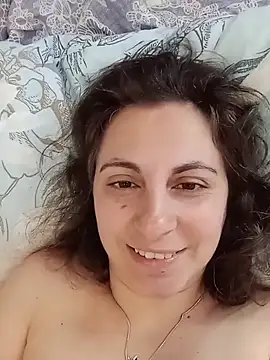 ShelaDiass online show from 05.17.26