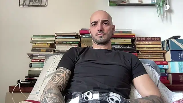 alessandromori91 online show from 03.18.26