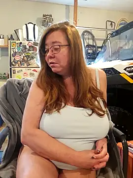 MsShelby40 online show from 10.30.25