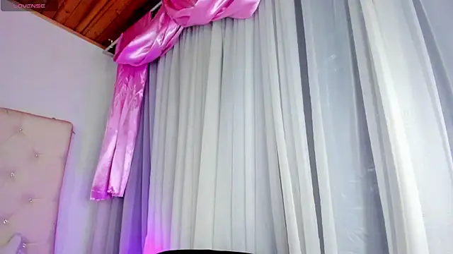 sophie pariss online show from 01.14.25