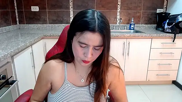 Snapshot of Heidy_Wells chatting on 02.16.26 Heidy Wells online show from 02.16.26