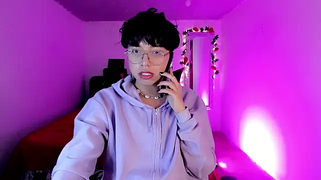 AnggelONfiree online show from 11.26.25