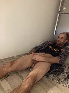 Snapshot of Zbochunec chatting on 03.08.25 Zbochunec online show from 03.08.25