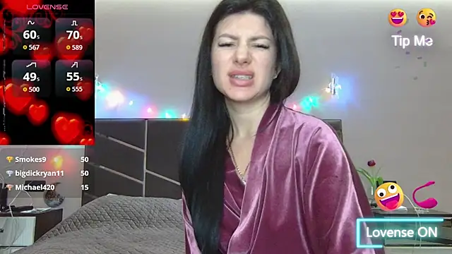 Snapshot of NessyStar chatting on 02.26.26 NessyStar online show from 02.26.26