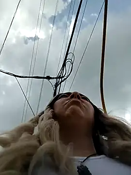 Snapshot of madelaine- chatting on 10.30.25 madelaine- online show from 10.30.25