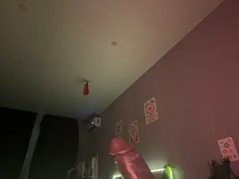 DaisyBooom online show from 10.25.25