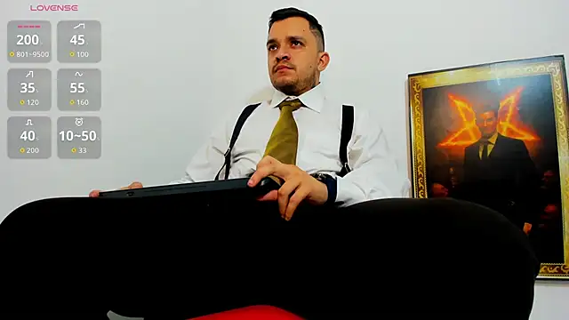 Snapshot of tony_landri chatting on 04.30.26 tony landri online show from 04.30.26