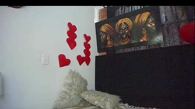 Evaaross 2345 online show from 02.21.25