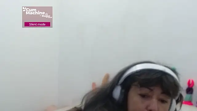 Snapshot of Drool_Sucker chatting on 04.02.26 Drool Sucker online show from 04.02.26