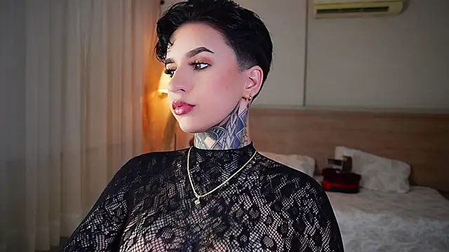 AliceShazaham  online show from 10.23.25