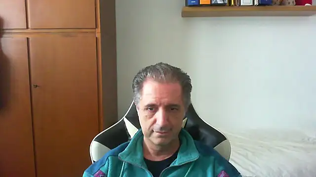 lliuk70mi online show from 04.18.26