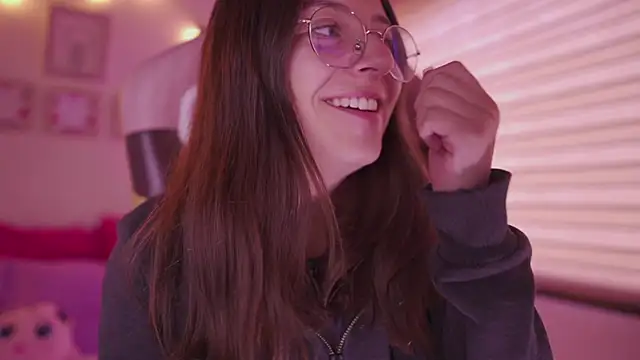 milly kenner online show from 02.04.26