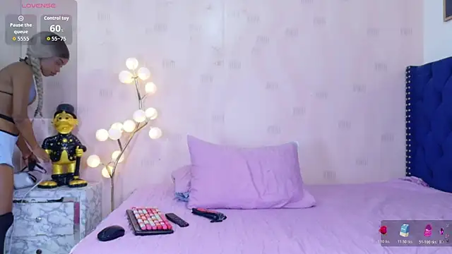 littleebonymommy online show from 05.25.26