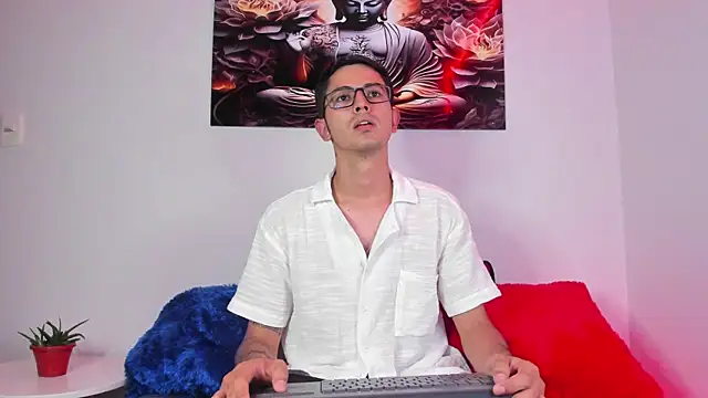 Snapshot of Ethan_Sai___ chatting on 02.14.25 Ethan Sai online show from 02.14.25