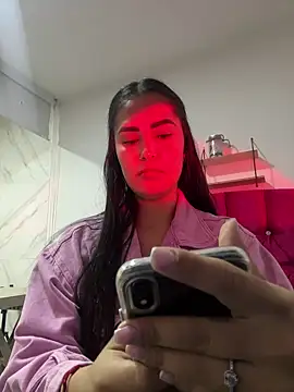 CAM 21X online show from 02.21.25