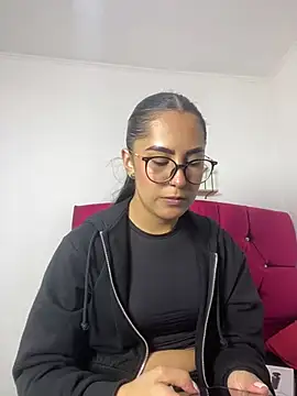 CAM 21X online show from 03.17.25