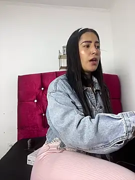 CAM 21X online show from 03.21.25