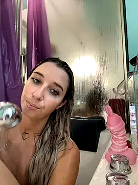 PortiaBrandy online show from 10.02.25