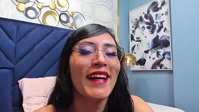 SophieBaker   online show from 02.12.25