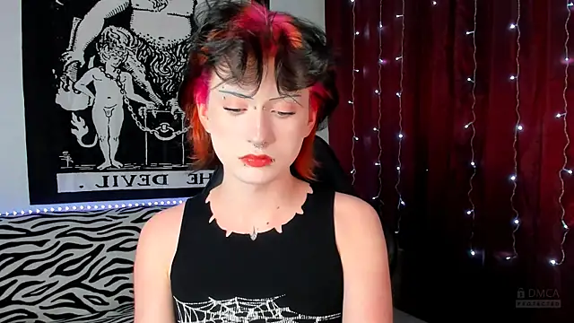 Snapshot of Vailyreb_ chatting on 12.25.24 Vailyreb online show from 12.25.24