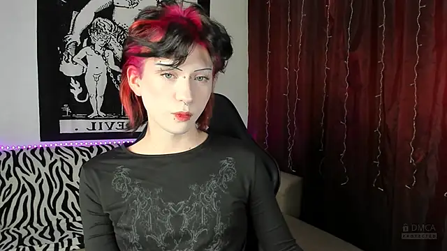 Snapshot of Vailyreb_ chatting on 01.04.25 Vailyreb online show from 01.04.25