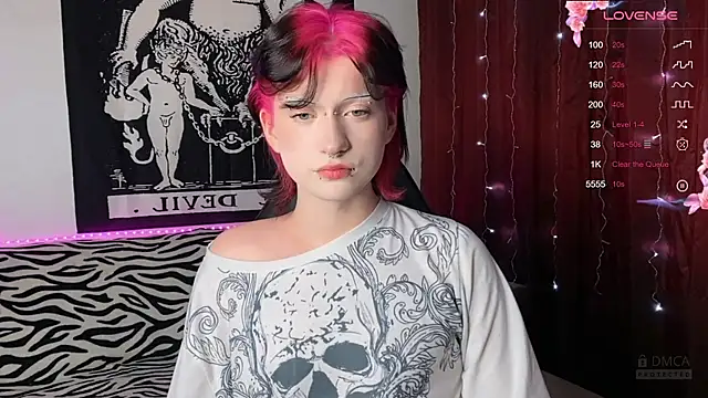 Snapshot of Vailyreb_ chatting on 01.24.25 Vailyreb online show from 01.24.25