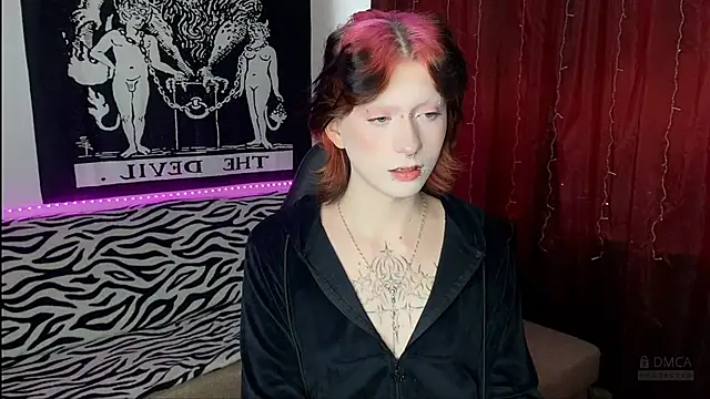 Snapshot of Vailyreb_ chatting on 02.22.25 Vailyreb online show from 02.22.25