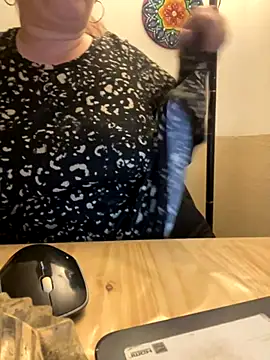 Popinasq online show from 10.12.25