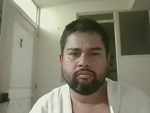 Snapshot of GABRIELGARCIA1313 chatting on 06.10.26 GABRIELGARCIA1313 online show from 06.10.26