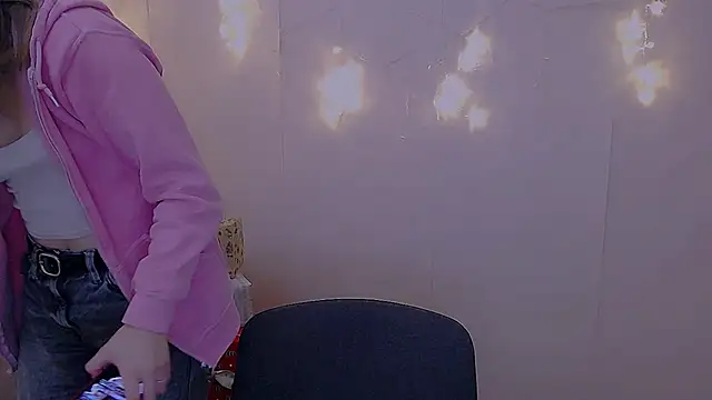 Sweet Doll Luna online show from 12.18.24