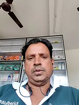 Snapshot of Raj1043 chatting on 11.04.25 Raj1043 online show from 11.04.25