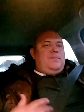 Snapshot of BigromeoXX chatting on 11.03.25 BigromeoXX online show from 11.03.25