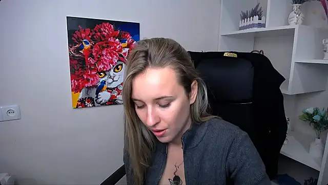 Snapshot of _Nicole_new chatting on 05.17.26 Nicole new online show from 05.17.26