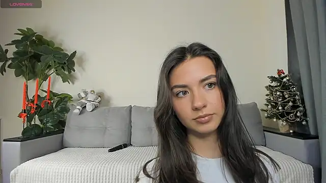 NicoleLuv online show from 12.30.24