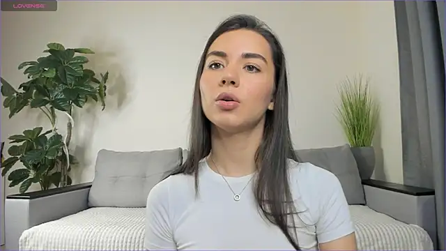 NicoleLuv online show from 01.10.25